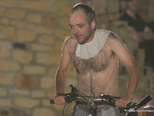 Ogień na zamku w Inowłodzu Ogień na zamku w Inowłodzu