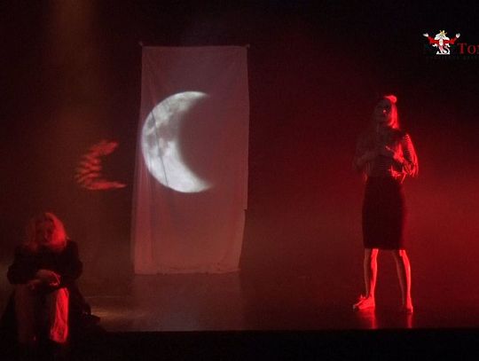 "Trzcina nigdy nie wyjdzie z człowieka" "Trzcina nigdy nie wyjdzie z człowieka"