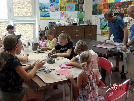 Warsztaty ceramiczne w Miejskim Centrum Kultury, filia "Tkacz"