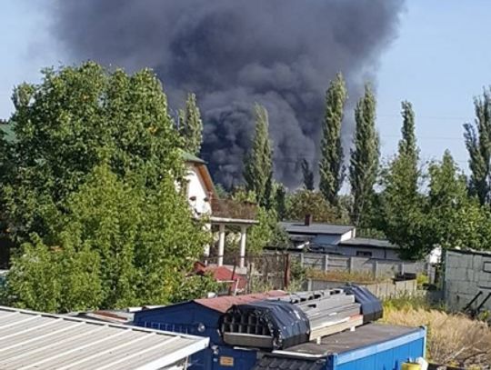 Pożar w sortowni śmieci na Piaskowej