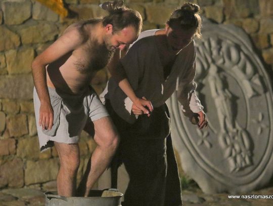 Ogień na zamku w Inowłodzu Ogień na zamku w Inowłodzu