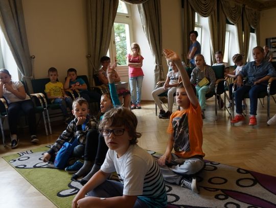 W bibliotece jak w kalejdoskopie, czyli 101 pomysłów na wakacje