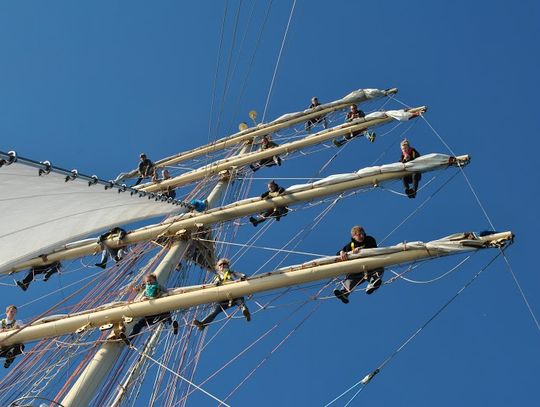 Tomaszów pod żaglami Pogorii
