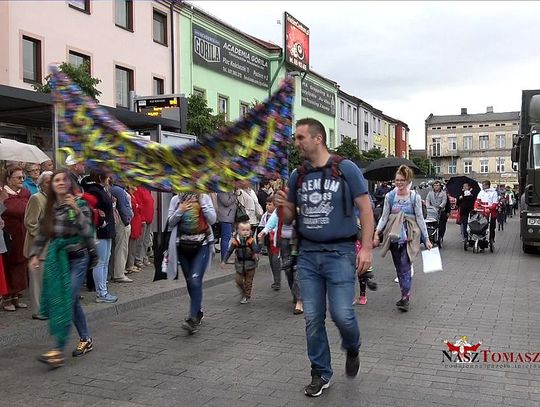 Parada uliczna na Dniach Tomaszowa 2018