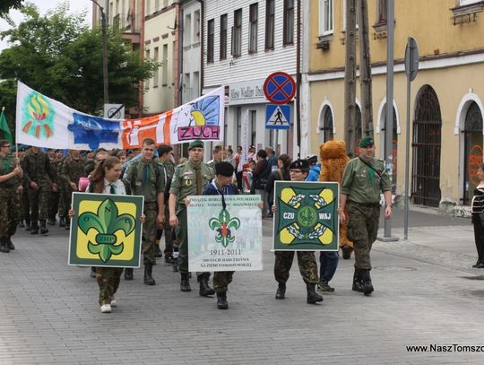 Kolorowa parada przeszła ulicami miasta