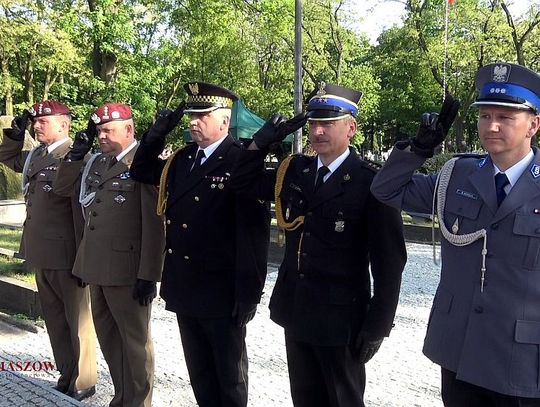 Uroczystość z okazji 73.  rocznicy zakończenia II wojny światowej