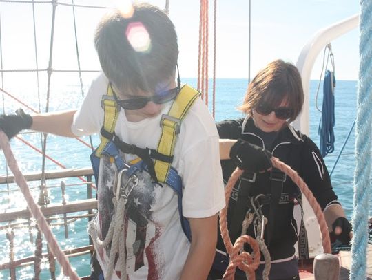 Tomaszów pod żaglami Pogorii