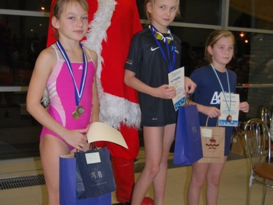 Mikołajkowe Zawody Pływackie