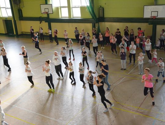 Zumba w Zespole Szkolno- Przedszkolnym nr 8