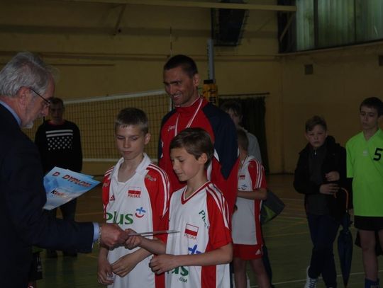 Tomaszowianie w ogólnopolskim Finale mini siatkówki Kinder + Sport