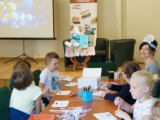 W bibliotece jak w kalejdoskopie, czyli 101 pomysłów na wakacje