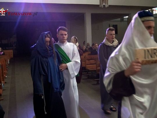 Droga krzyżowa w wykonaniu uczniów ZSP nr 3