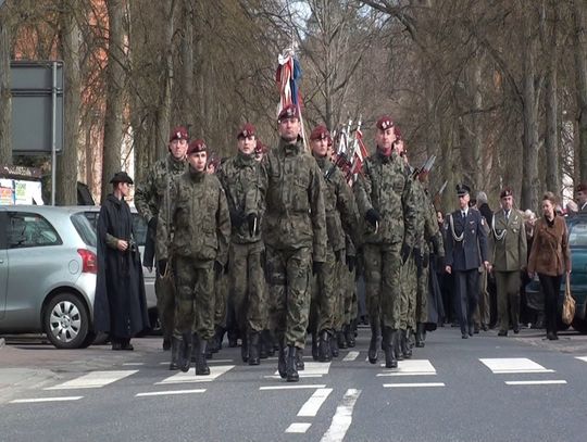 Ludzie, których kochamy nigdy nie odchodzą Ludzie, których kochamy nigdy nie odchodzą
