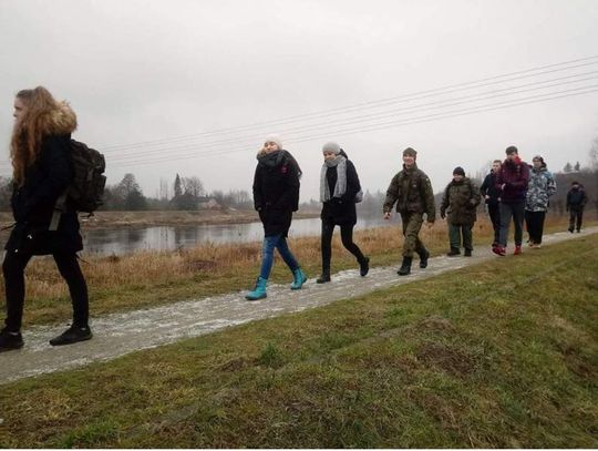 Uczniowie ZSP 8 oddali hołd bohaterom AK