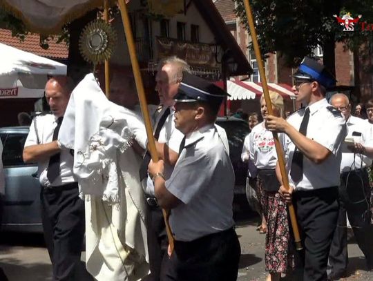 Procesje przeszły ulicami miasta