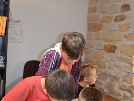 Czytali Legendy na zamku w Inowłodzu