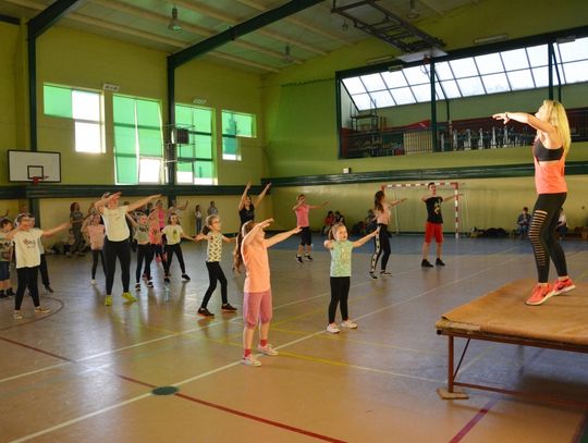 Zumba w Zespole Szkolno- Przedszkolnym nr 8