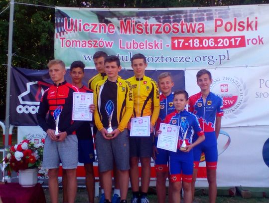 4 srebra Jakuba Piotrowskiego w Ulicznych Mistrzostwach Polski w jeździe szybkiej na wrotkach w Tomaszowie Lubelskim