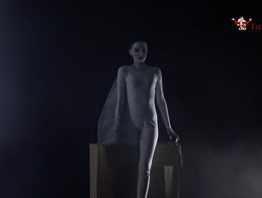 "Trzcina nigdy nie wyjdzie z człowieka" "Trzcina nigdy nie wyjdzie z człowieka"