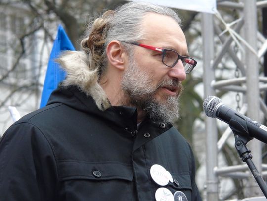 Nowocześni z Tomaszowa protestowali w Warszawie