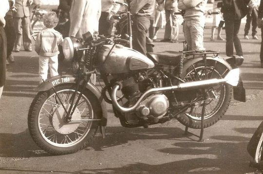 1986 - Pokaz motocykli KPZ Weteran 001