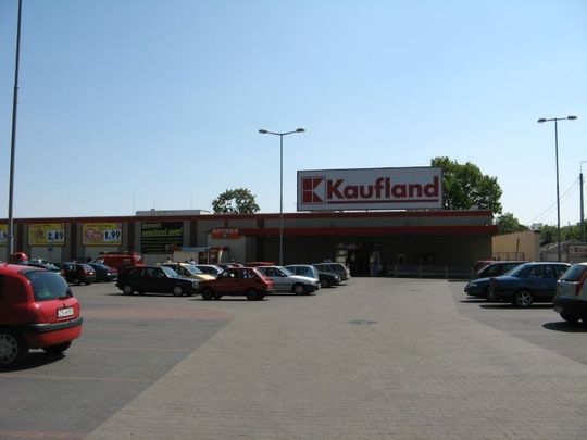 Supermarket Kaufland - ulica Warszawska